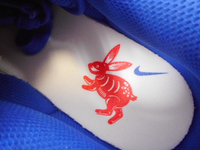 77 отправка 80sa1125YD09 NIKE DUNK LOW RETRO PRM YEAR OF RABBIT Nike FD4203-161 белой серии размер 27.5cm не использовался