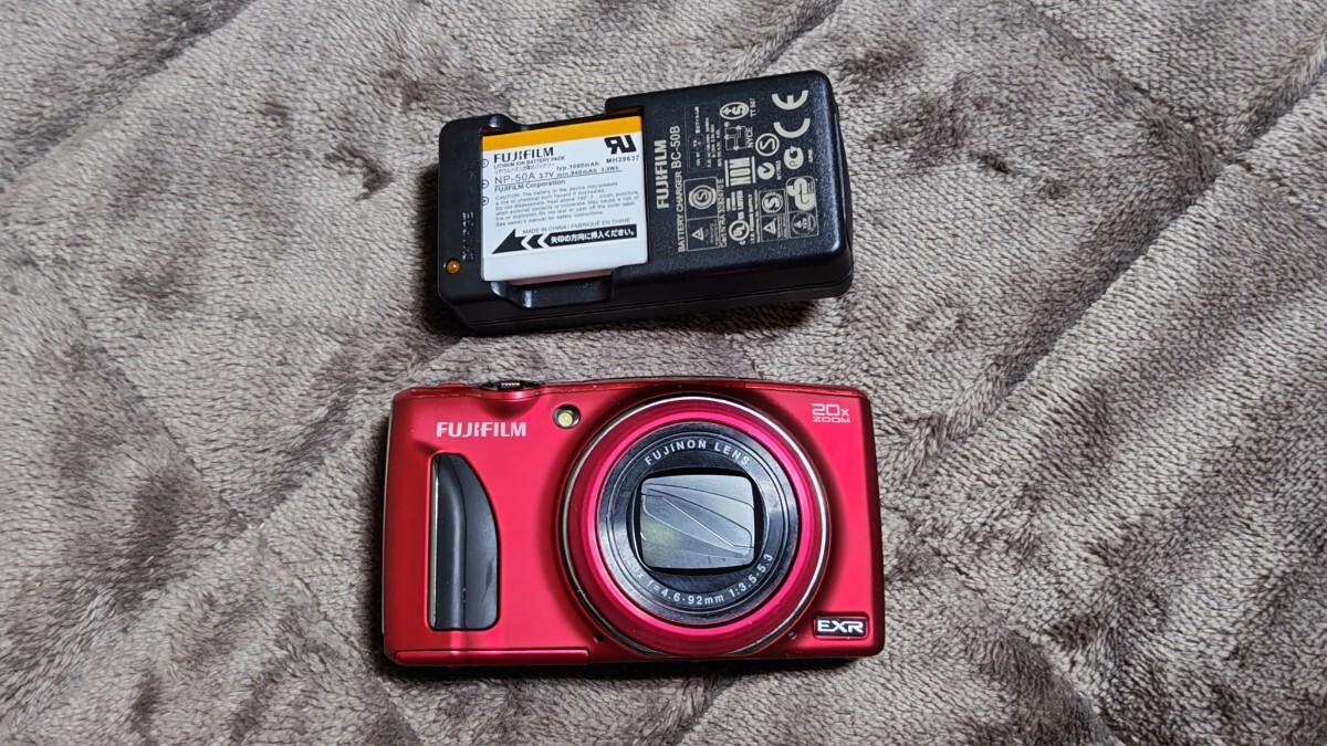 FUJIFILM FinePix F900EXR 富士フィルム デジタルカメラ コンパクトデジタルカメラ_画像1