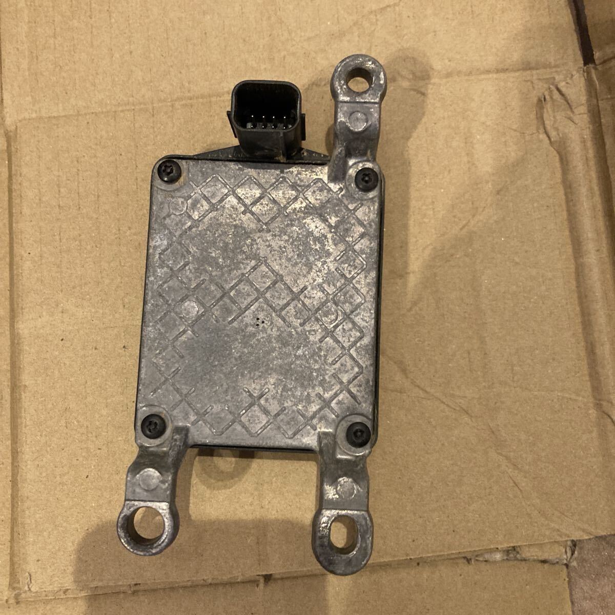 ルークス B44A BR06-SM21 純正 ミリ波レーダーセンサー 28438-5HK6A　202-LSE009_画像3