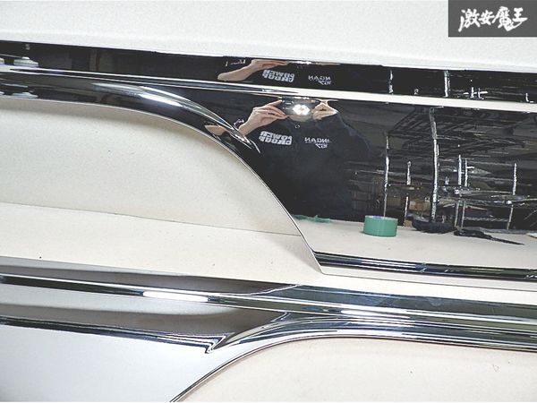 ISUZU いすゞ 社外 NJR85A エルフ 2ｔ専用 ドアパネル サイドパネル ドアガーニッシュ パネル メッキ 左右セット_画像3