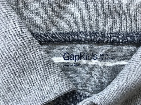 GAP KIDS ギャップ キッズ ボーダー柄 半袖ポロシャツ 140 グレー白_画像2