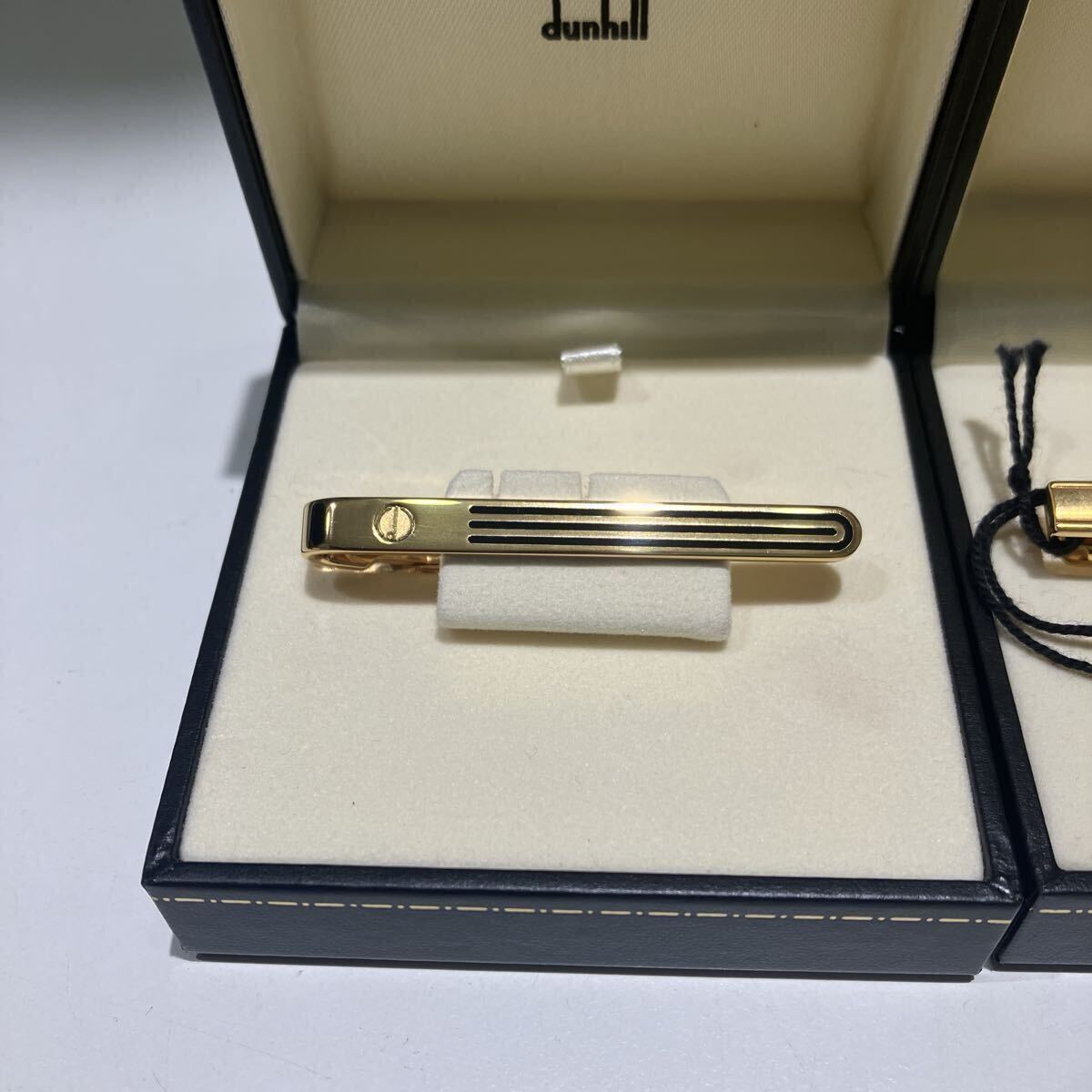 11696-3.4 dunhill ネクタイピン ゴールド 専用ケース付き 2本_画像2