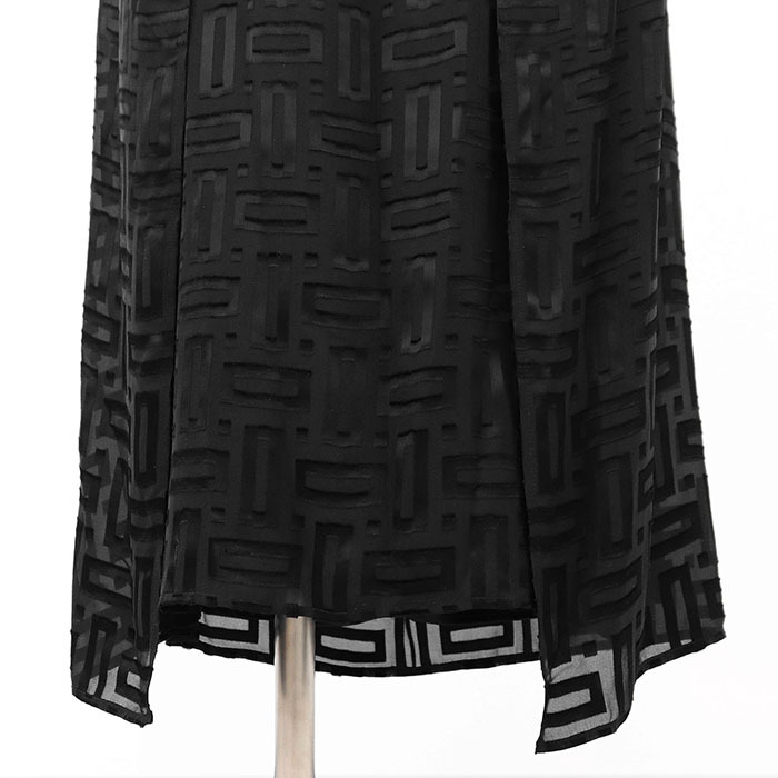 【極美品】HERMES エルメス ロング ワンピース 2022AW H ロゴ メタルバックル ジオメトリックジャガード シルク レディース 34 黒 仏製_画像4