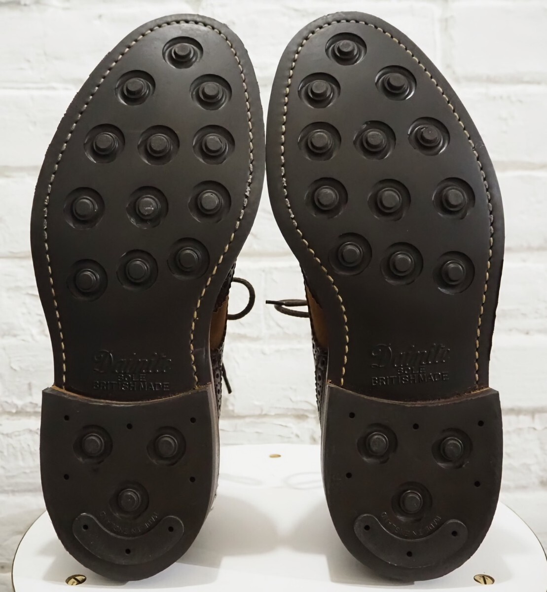 【1度使用程度/送料無料】英国製 Tricker's/トリッカーズ M7292 カントリー ウィングチップ UK71/2 26cm相応 バートン/cheaney クロケット_画像5