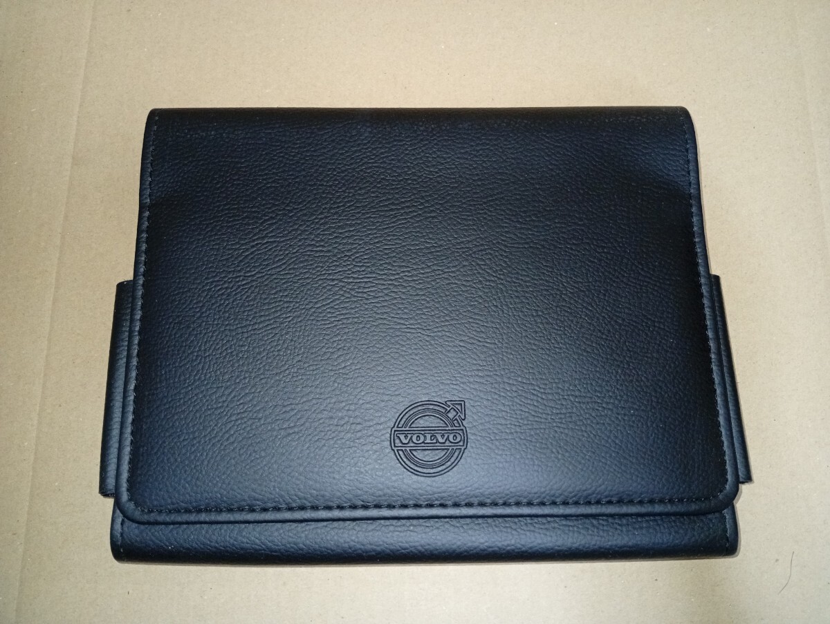 (027)VOLVO　ボルボ　純正　車検証入れ　取説入れ　取説ケース　車検証ケース　中古品_画像1
