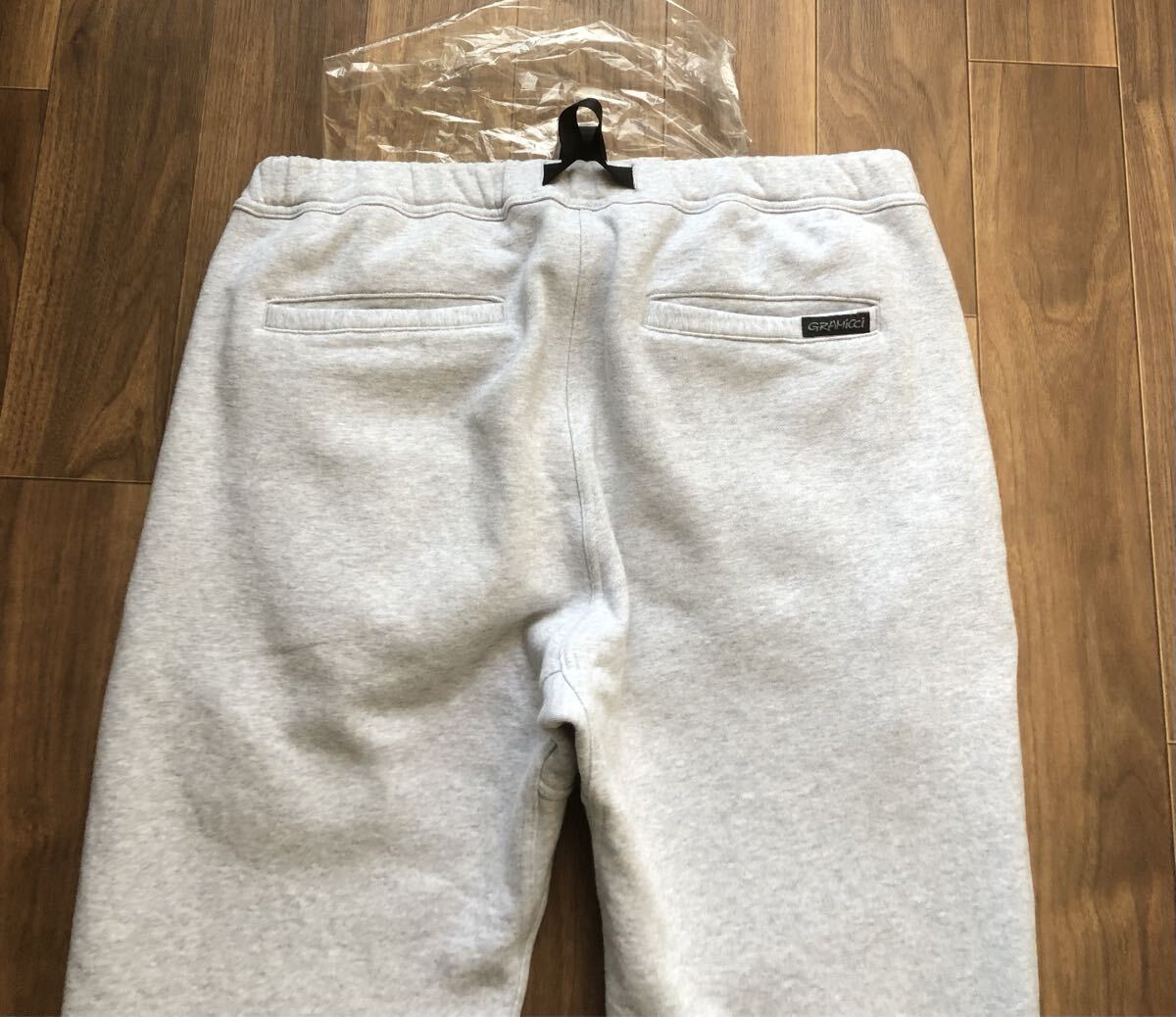 BEAMS【別注】Gramicci / スウェット パンツ　XL_画像7