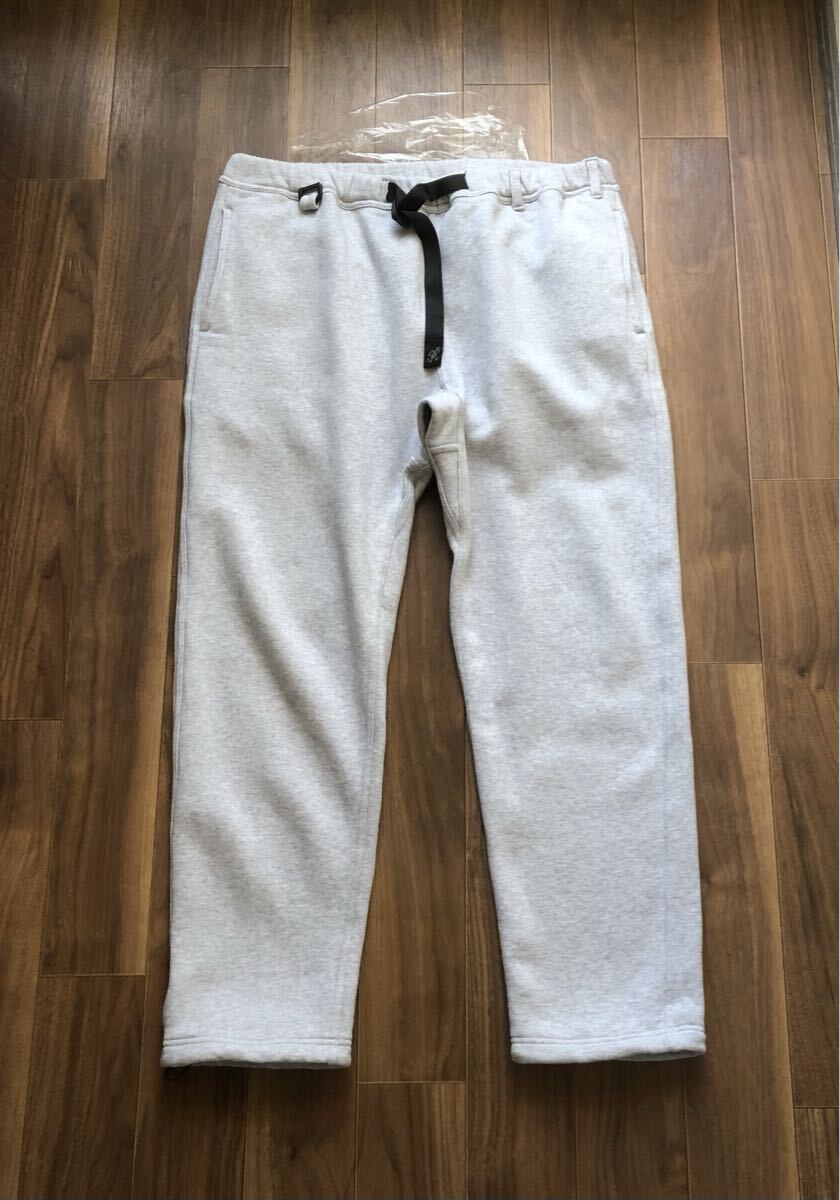 BEAMS【別注】Gramicci / スウェット パンツ　XL_画像4