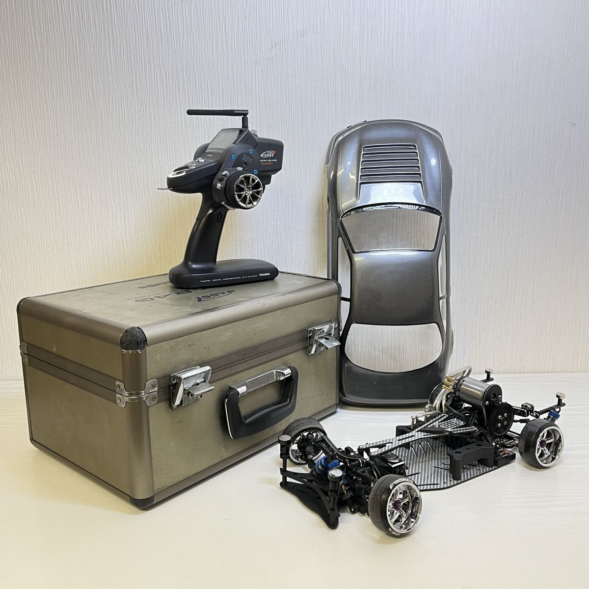 ▲G311【送140】1円～ ヨコモ 1/10 YD-2 風間オート RWD & フタバ 4PK 2.4G Super プロポ 風間オート オプションパーツ付 ボディ付_画像1