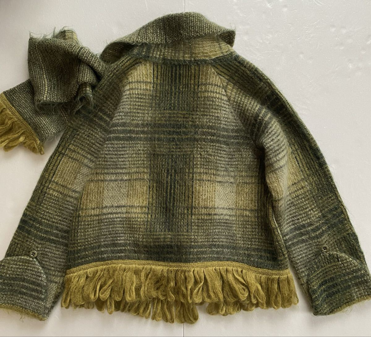 美品◆HYSTERIC GLAMOUR MINI ヒステリックグラマー ミニ ヒスミニ シャギー モヘアニットカーディガン マフラー&手袋一体 サイズ140_画像7