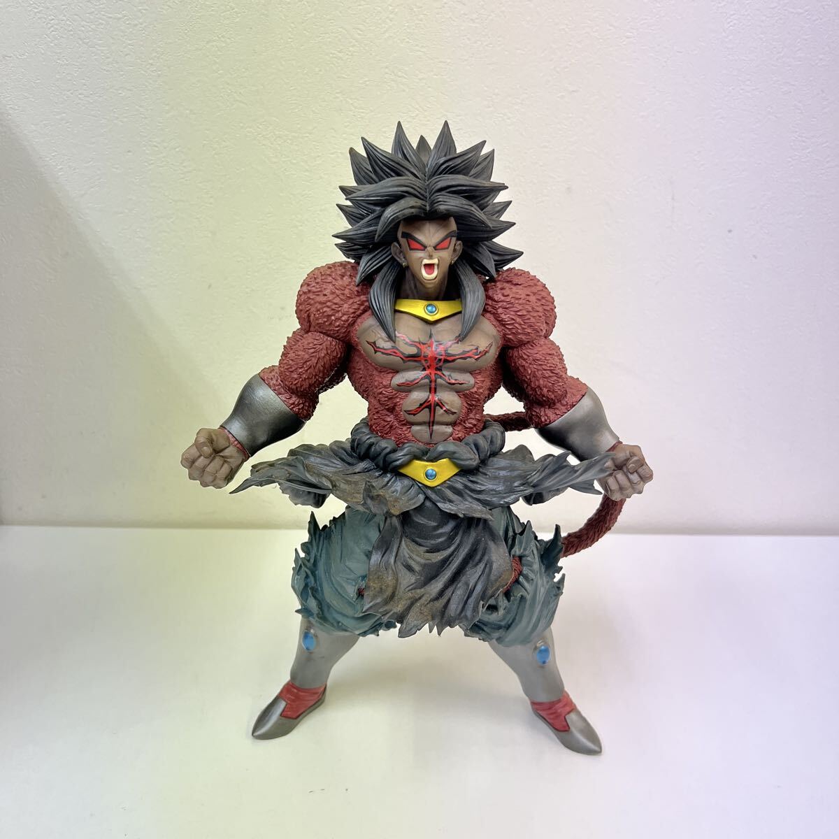 [1113-05s] BANDAI バンダイ 一番くじ SUPER DRAGONBALL HEROES SAGA ブロリーダーク 復活 フィギュア ラストワン賞_画像2