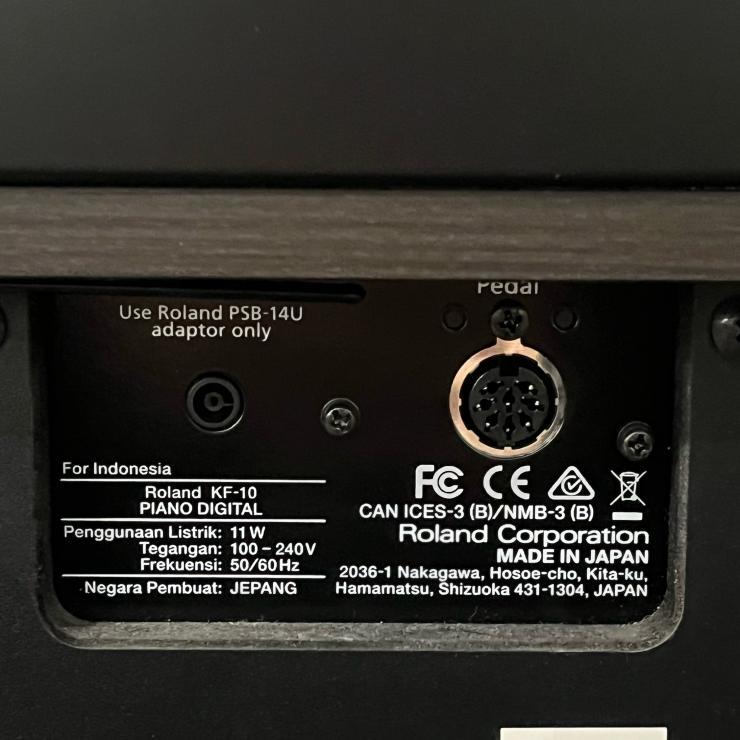 Roland ＆ karimoku ローランド カリモク KIYORA 電車ピアノ 2020年製 【現地受け取りのみ】【音出し可】【美品】_画像9