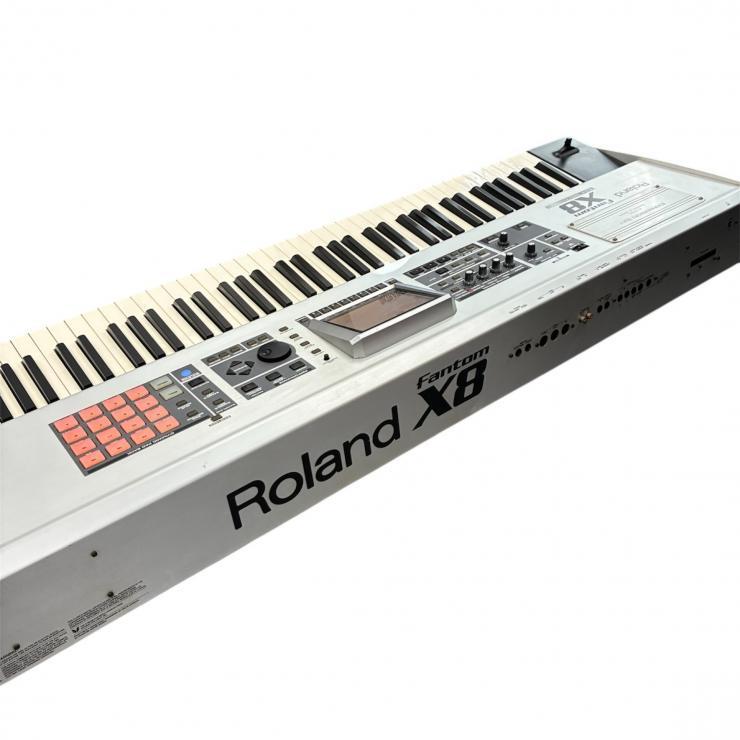 ROLAND Roland FANTOM-X8 синтезатор клавиатура 88 ключ клавиатура фортепьяно большой цвет LCD [ б/у товар ]