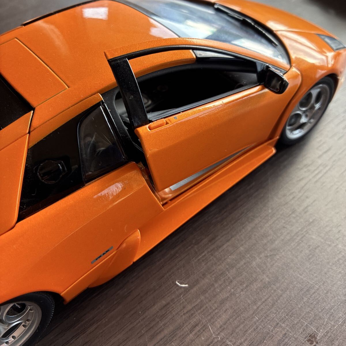 Lamborghini ムルシエラゴ AUTOart1/18 オレンジ_画像5