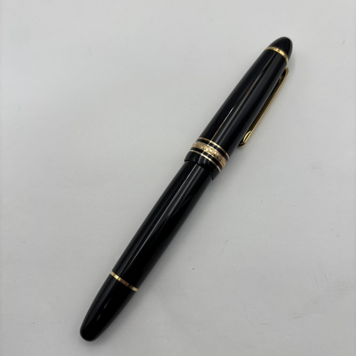 1円スタート Montblanc モンブラン マイスターシュテュック 146 万年筆 14K ペン先 ブラック×ゴールド ay1117ニ_画像1