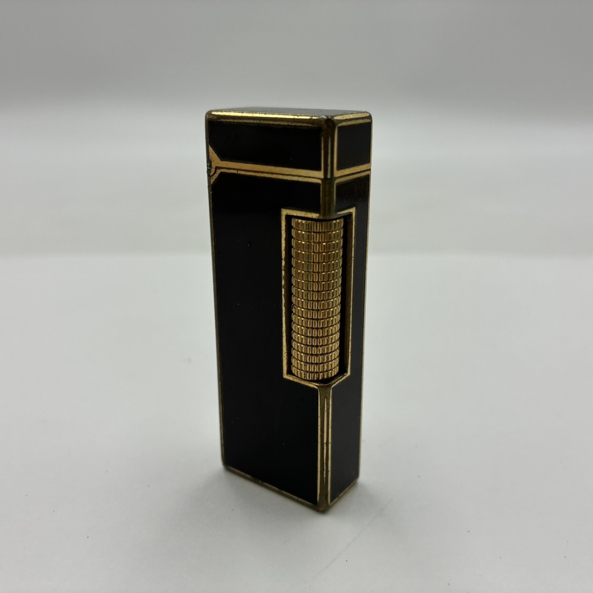 1円スタート dunhill ダンヒル ガスライター ローラー式 着火未確認 喫煙具 ブラック ゴールド TK1118-ち_画像1