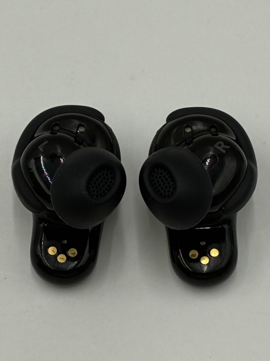 1円スタート 美品 Bose QuietComfort Ultra Earbuds 第2世代 ブラック ケース ケーブル付き 箱付き AY1101-8_画像4