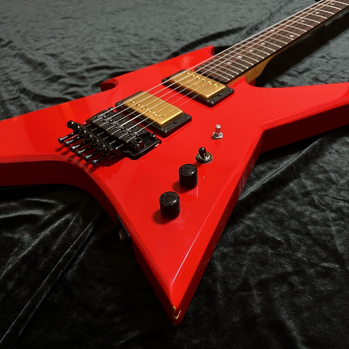B.C.Rich IRONBIRD Floyd Rose アイアンバード　フロイドローズ　赤　 エレキギター_画像3