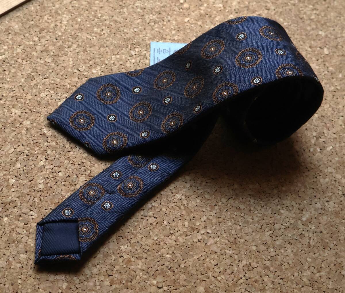 未使用 ミラノ ALTEA アルテア ネイビー×ブラウン メダリオン小紋 アズーロエマローネ_画像7