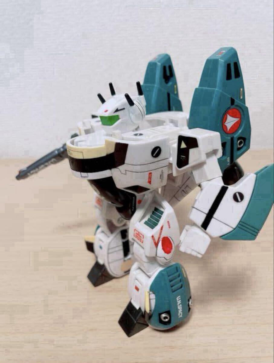 超時空要塞マクロス VF-1S スーパーバルキリー　ハイコミカルモデル_画像3