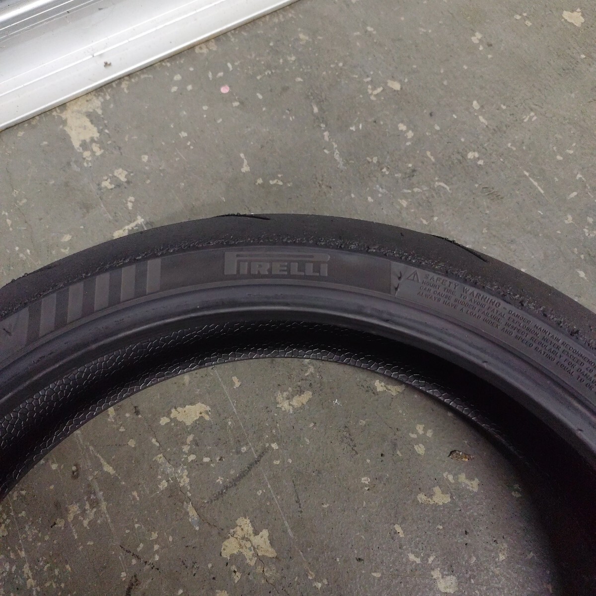 PIRELLI DIABLO SUPERCORSA V4 SC1 120/70 17 ピレリ　ディアブロ スーパーコルサ 120/70R17 ロッド№ 2723_画像6