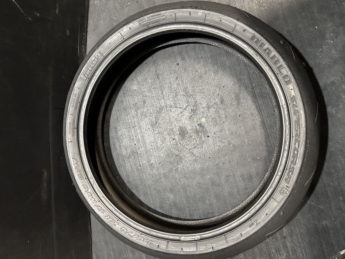 12 ピレリ ディアブロスーパーバイク 110/70ZR17 140/70ZR17 ラップ巻室内保管 カットスリック 150/60 スーパーコルサ KR410 13SP_画像4