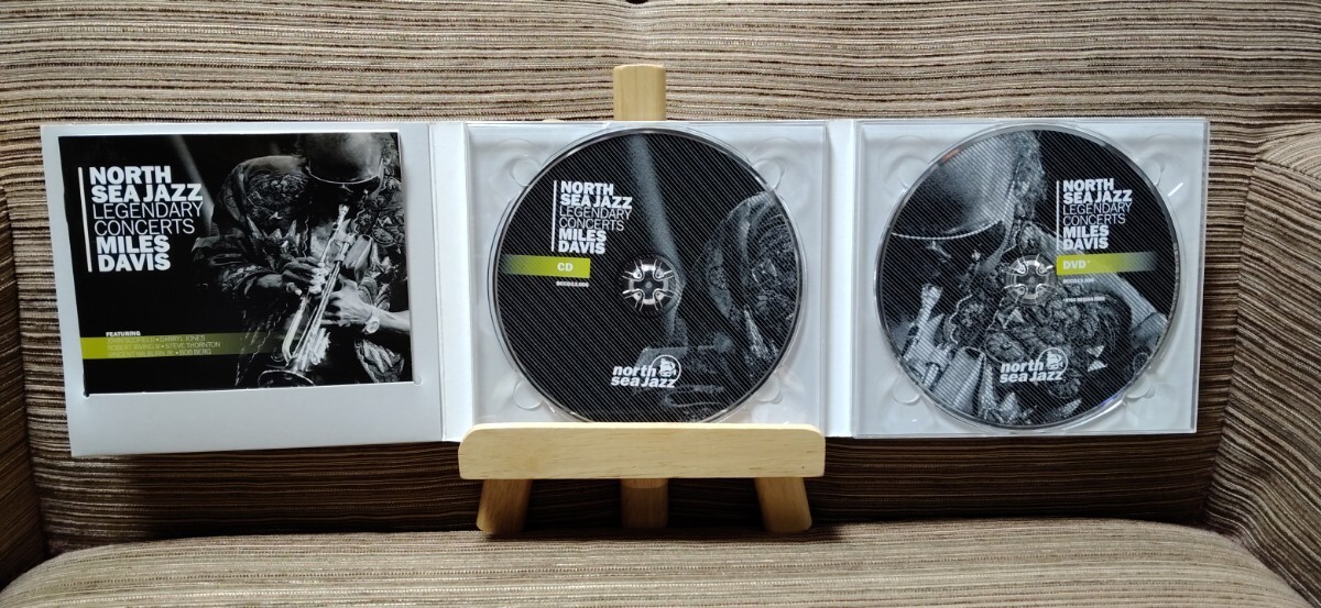 マイルス・デイビス　CD+DVD　　　　　　　　LEGENDARY CONCERTS 1985年_画像2