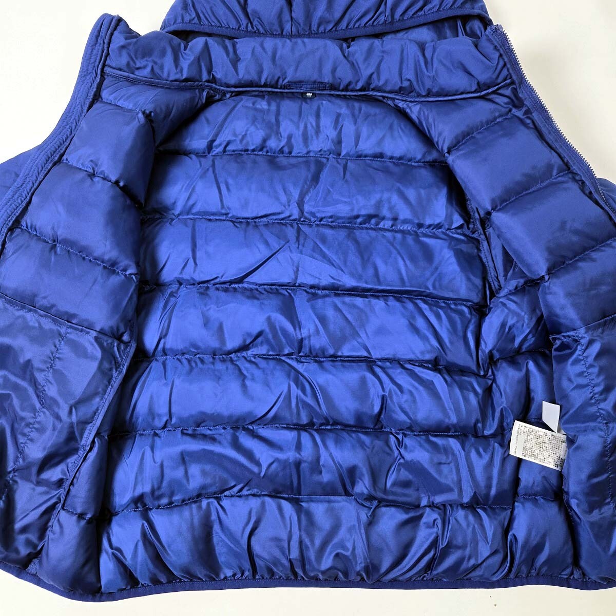 未使用タグ付 パフテックウォッシャブルパーカー UNIQLO ユニクロ 防寒 フード付中綿アウター 男の子 キッズ150 ブルー_画像3
