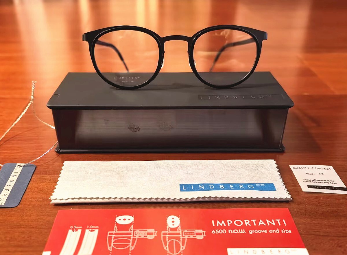 最高峰メガネ※定価7万※デンマーク製*LINDBERG・リンドバーグ 9704 TITANIUM※医療用チタン使用・セレブ愛用・メガネフレーム_画像1