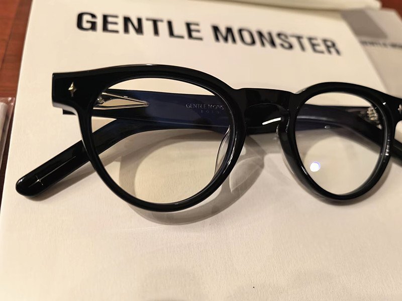 新品未使用※人気モデル*GENTLE MONSTER・ジェントルモンスター BOLD メガネ Ron 登坂広臣 BTS 愛用・ブラック・メガネフレーム・黒_画像10