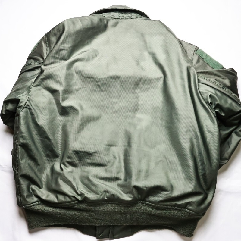 CWU-45/P 米軍実物 フライトジャケット LARGE_画像2