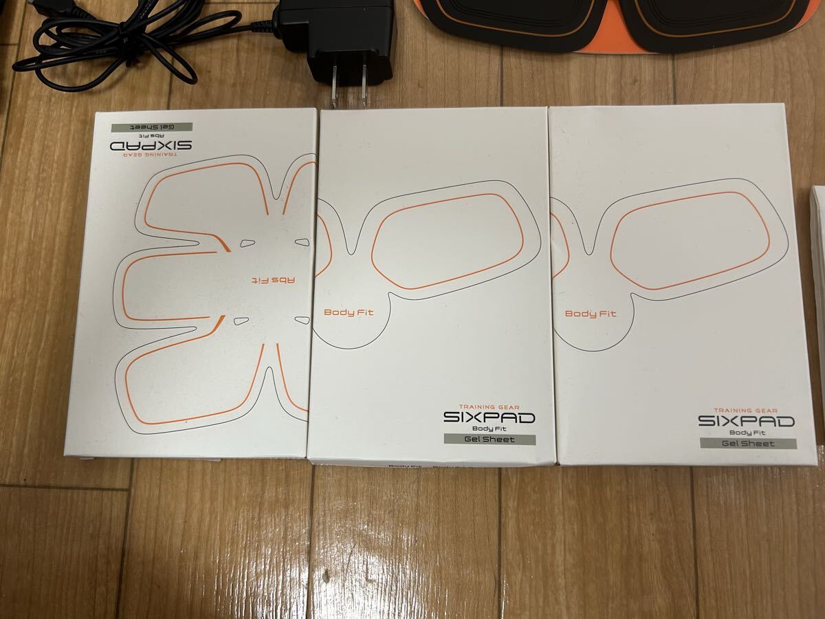 【超美品】SIXPAD アブズフィット+ボディフィット2つセット_画像5