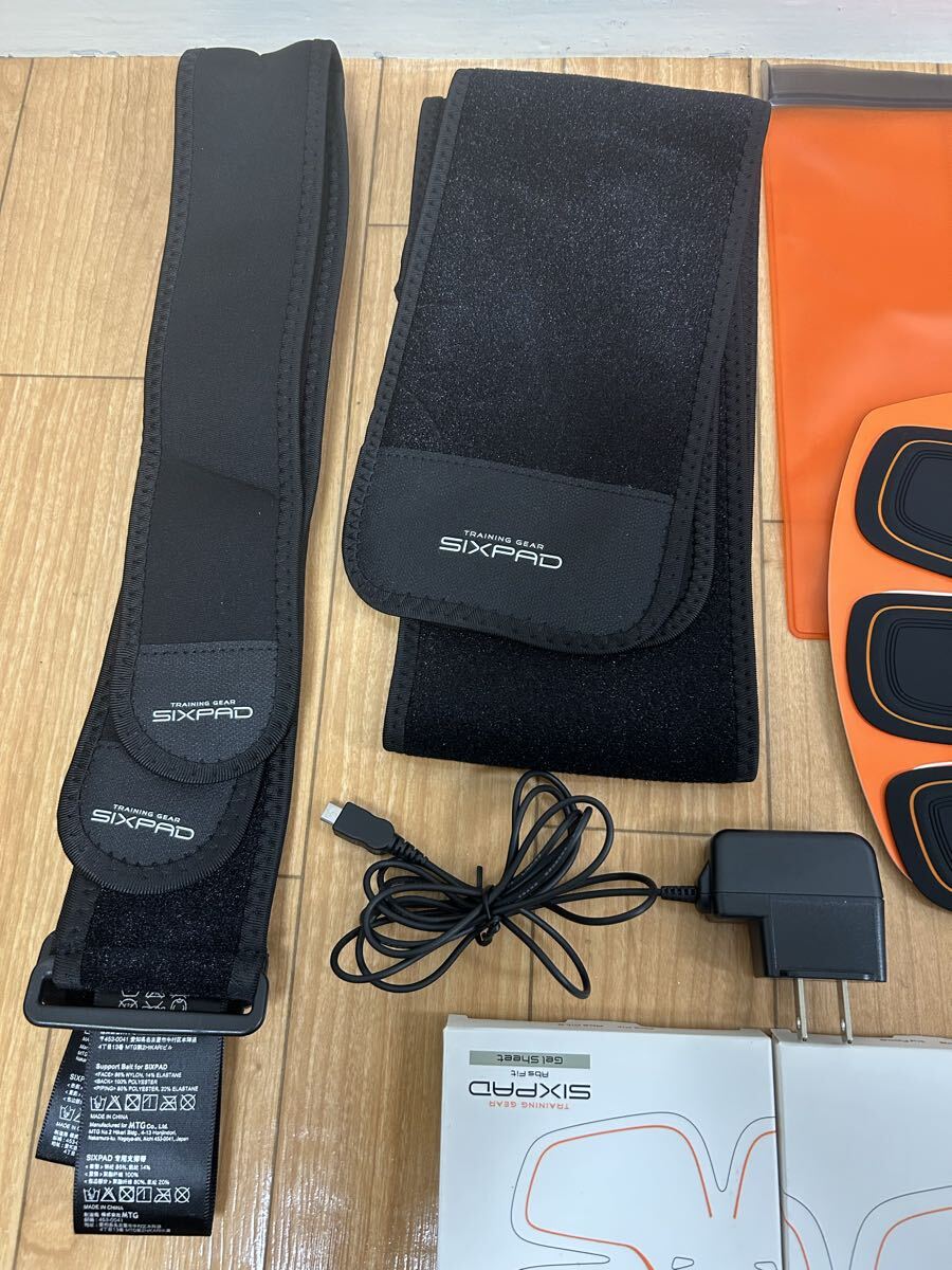 【超美品】SIXPAD アブズフィット+ボディフィット2つセット_画像4
