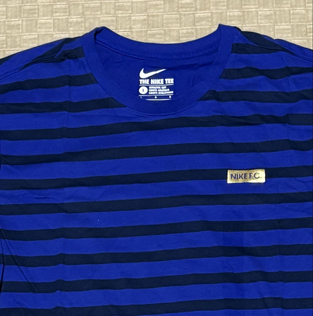 新品・M サイズ・NIKE・JORDAN・ナイキ・ジョーダン 1985 ヴィンテージ加工 半袖 Tシャツ_画像2