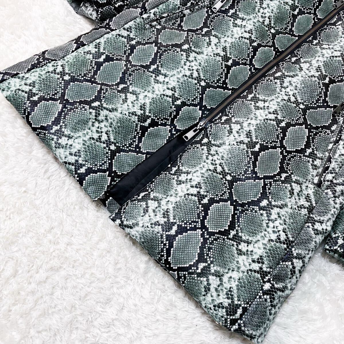 極美品/パイソン柄 ガルニエ ダウンジャケット ダウンコート ブルゾン フェイクレザー ファー フード 中綿 M〜L相当 グリーン 緑 GARNIER_画像4