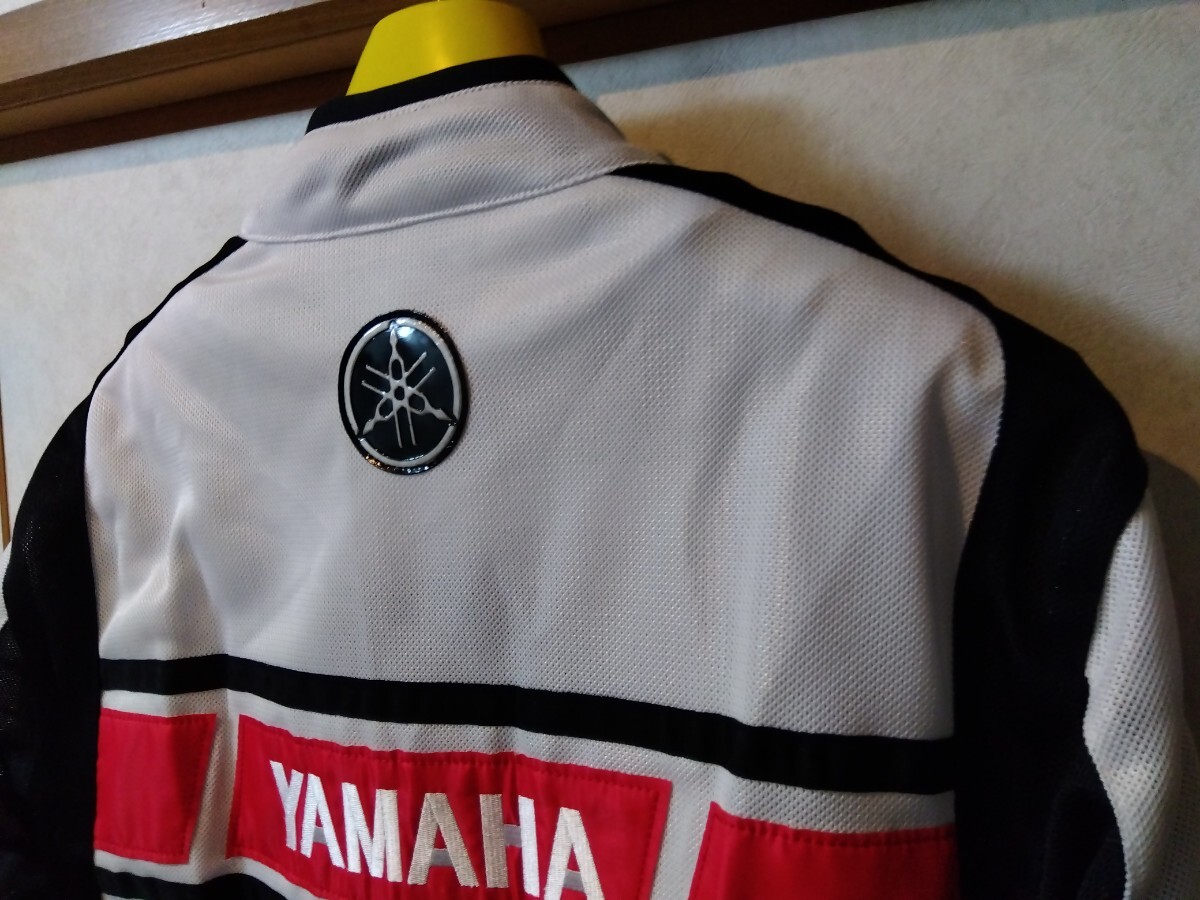 ★ YAMAHA ★ ヤマハ ★ メッシュジャケット ★ XL 新品タグ付き ★ RS タイチ ハンガー付 ★ 断捨離 ( MOTOGP ・ クシタニ ・ DUCATI ) _画像9
