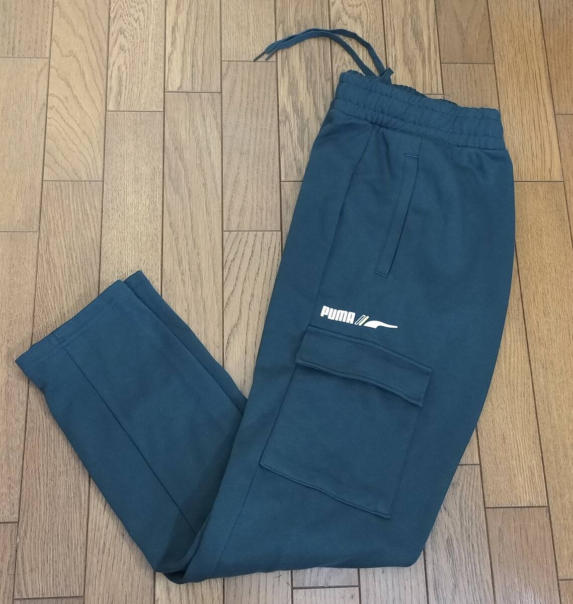 新品　紙タグ付き　プーマ　スウェットパンツ　589401　08　メンズM (USサイズ)　Lサイズ相当_画像2