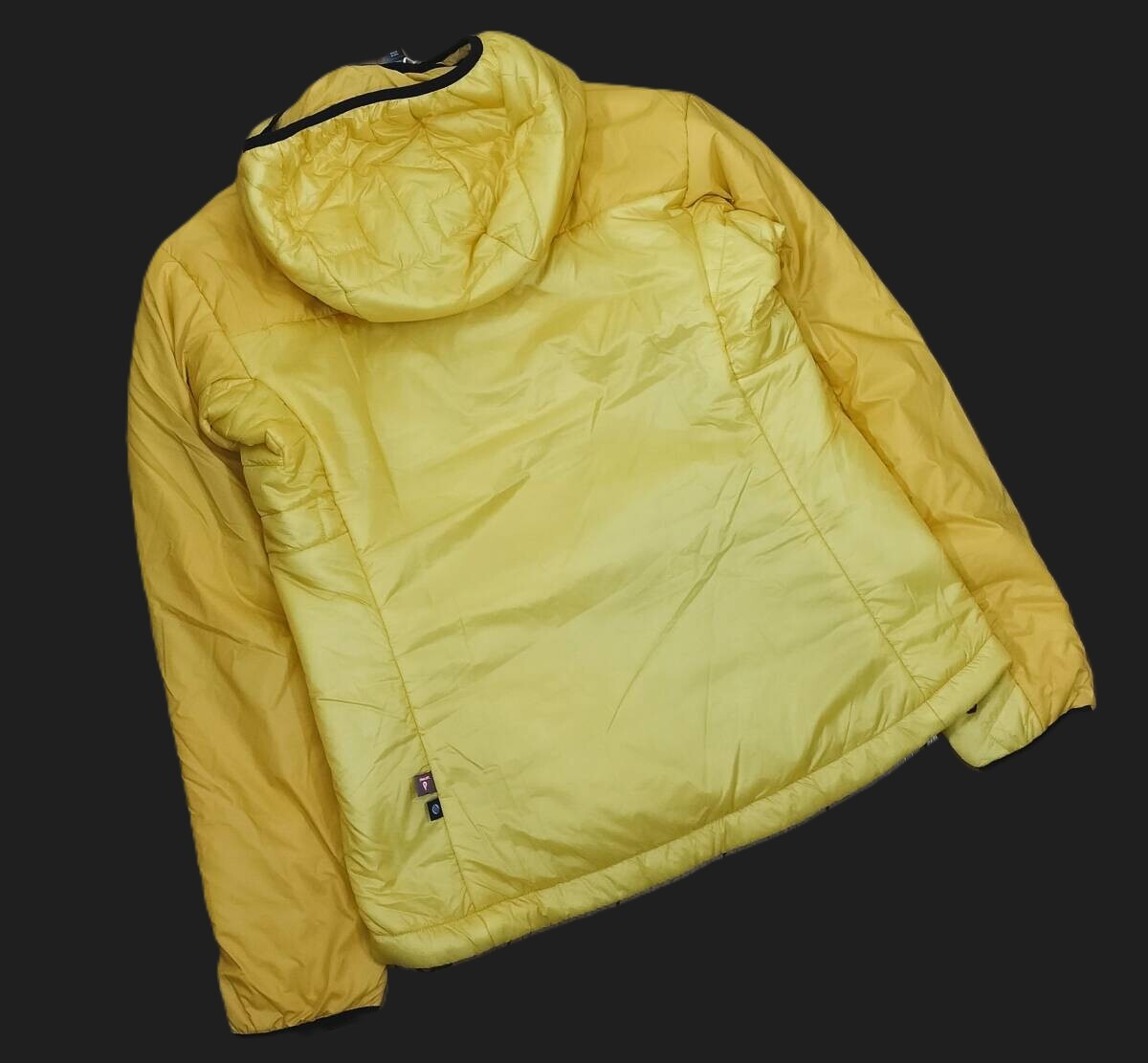 （アディ22）定価30,800円　アディダス　テレックス　中綿　断熱保温　インサレーション パデッドジャケット IB1076　レディースM_画像4