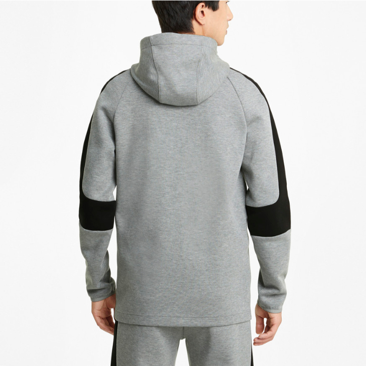 （プーマ15,18,20,32）定価7,700円　新品　プーマ　スウェットジャケット　588889　 グレー　メンズXL　秋冬向け_画像2