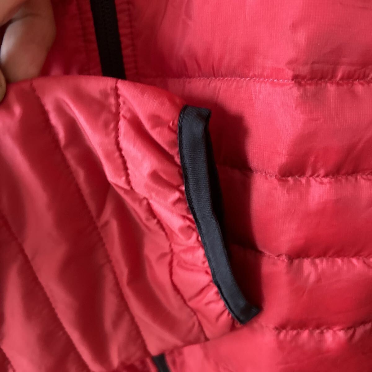 美品!1回使用 ネクスジュン ゴルフ ウルトラライトダウンジャケットLサイズ 軽量 保温 ストレッチ 定価23500円 送料全国600円_画像4