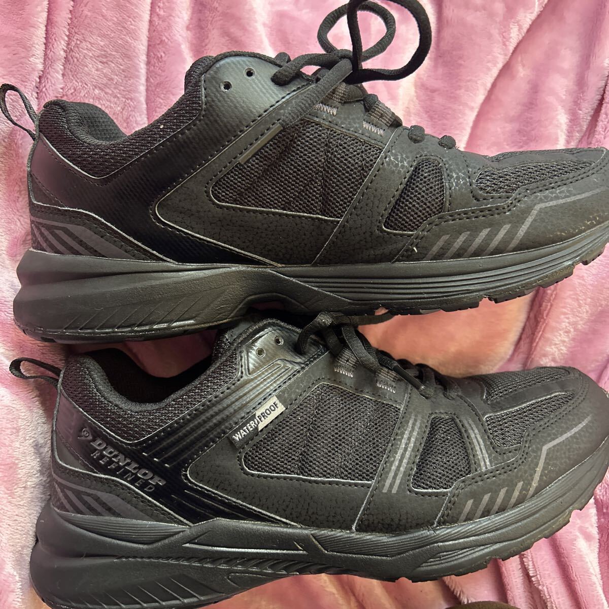 新品同様！ダンロップ　リファインド＞軽量　ウォータープルーフ　ウォーキングシューズ26.0㎝EEEE 定価6600円　送料全国600円_画像4