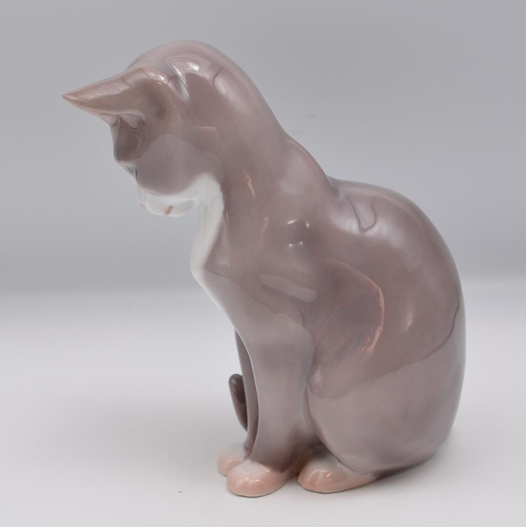 座ったネコ　＃1876　No.2　★B＆G（ロイヤルコペンハーゲン）　デンマーク_画像4