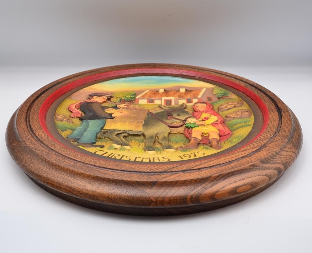 アイルランドのクリスマス 1975年 Xmasプレート アンリ 木彫り 壁掛け_画像6