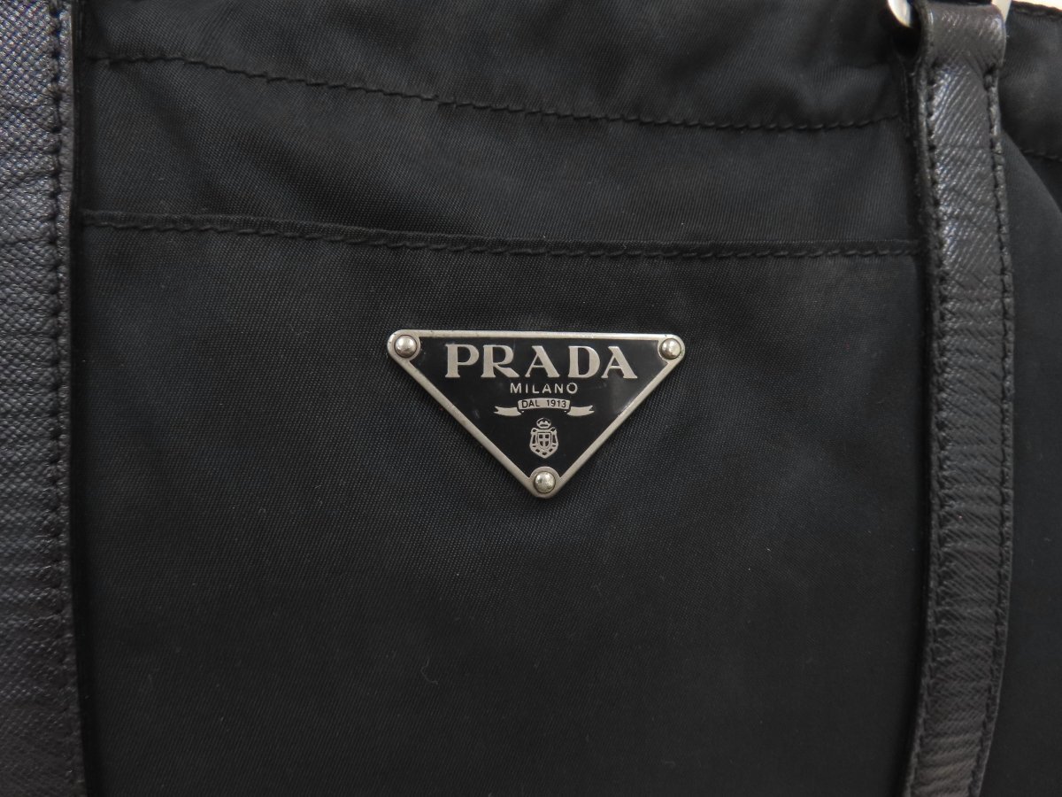 * прекрасный товар *PRADA Prada * нейлон safia-no кожа натуральная кожа * большая сумка * черный серебряный металлические принадлежности * Италия производства * плечо ..*A14184