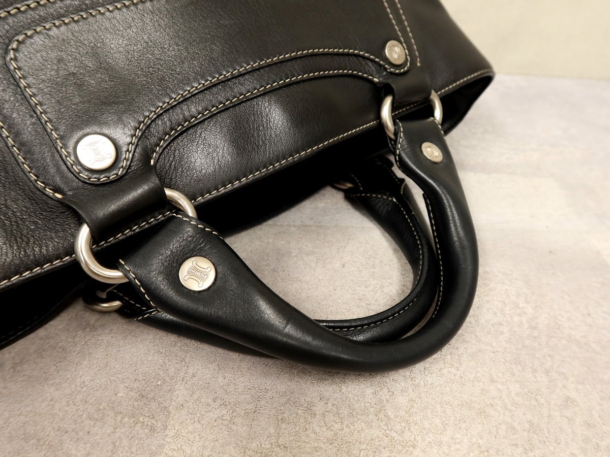 ●超美品●CELINE セリーヌ●ブギーバッグ●ロゴプレート●カーフ レザー 本革●ハンド バッグ●黒●シルバー金具●腕掛け●収納●Js62443_画像5