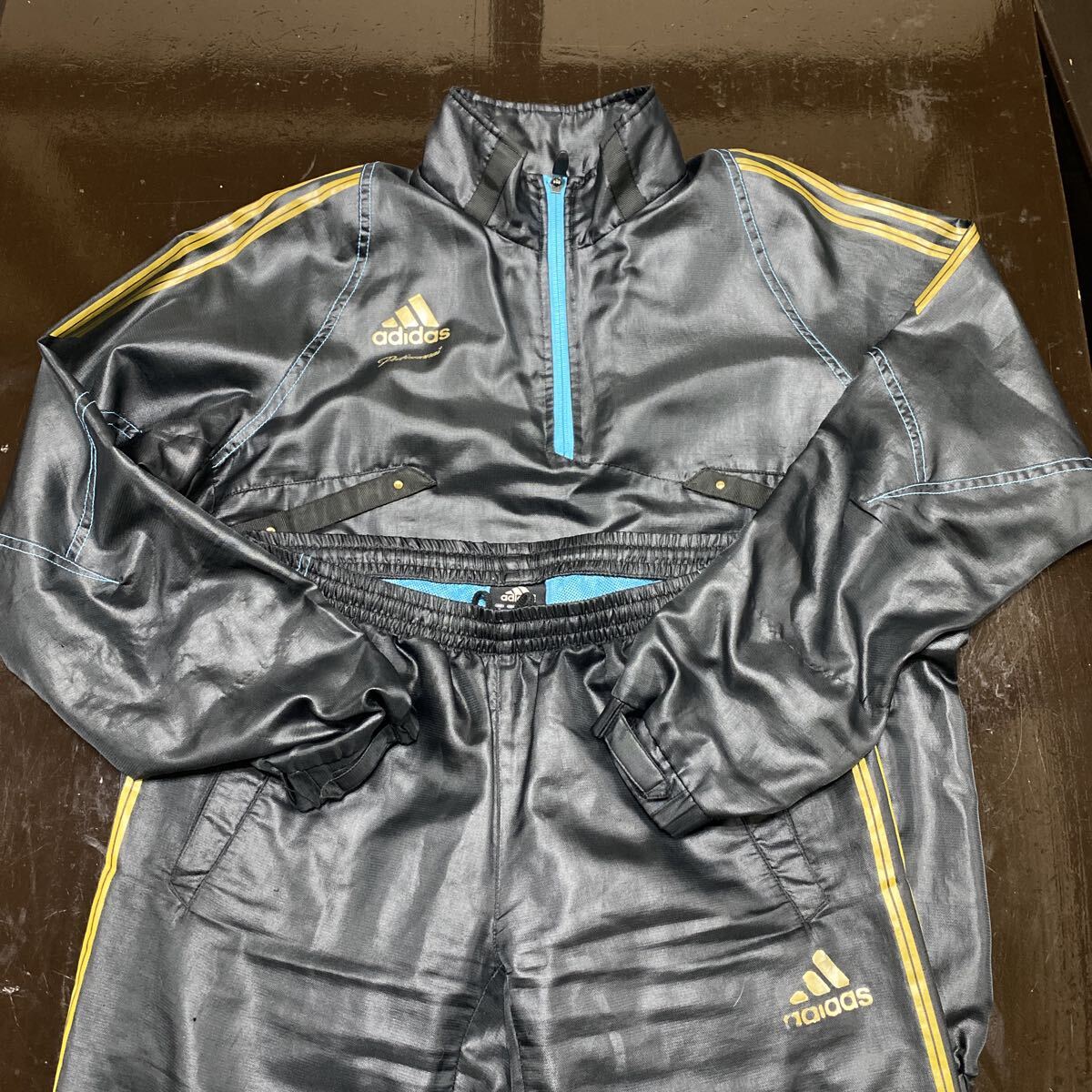 adidas上下セット ウィンドブレーカー_画像1