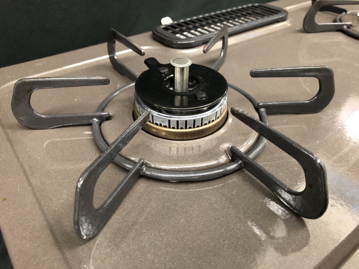 1104-211MKYD3990 佐川 コンロ 通電◯ Paloma パロマ グリル付きテーブルコンロ IC-S807BHA-1R 都市ガス用_画像5