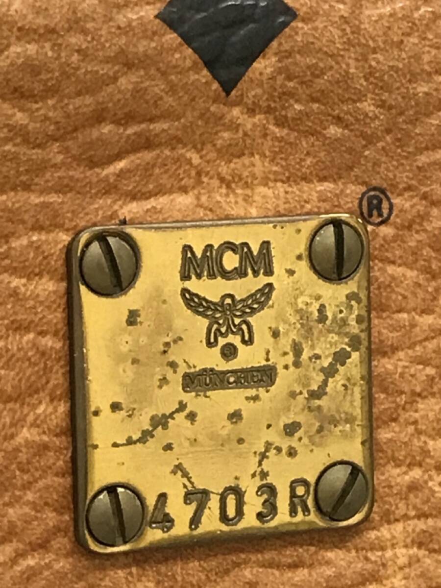 1104-109TYG3808 ハンドバッグ MCM 4703R ブラウン ショルダー 横約28.3×高さ約16×マチ約18.2cm_画像2