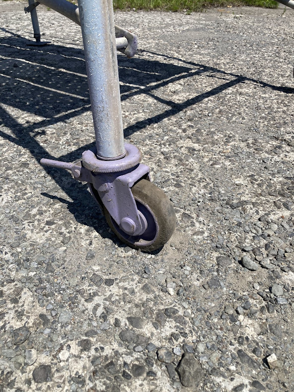 枠組足場組合せ商品　作業台　ステージ　高所作業　立ち馬　朝礼台　W1200　L1800　H900　手摺付き　宮城県_画像8