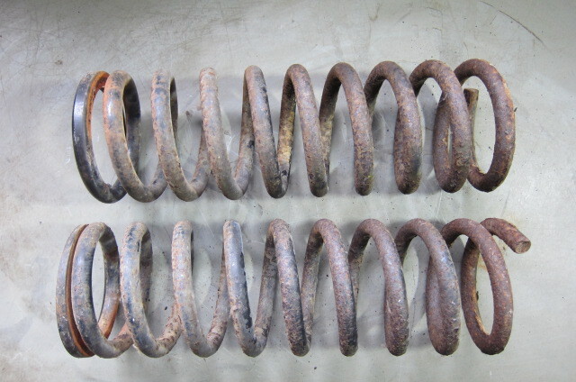 セドリック331 純正フロントスプリング フロントサスペンション グロリア 330_画像1