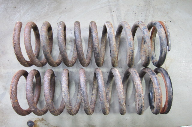 セドリック331 純正フロントスプリング フロントサスペンション グロリア 330_画像2